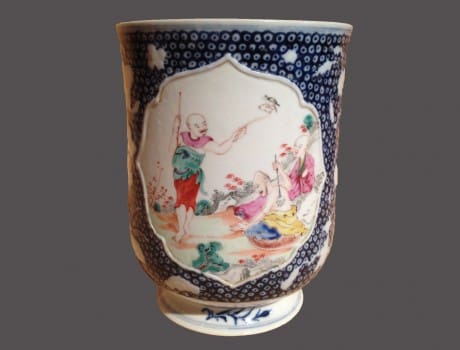 Chope en porcelaine de Chine XVIIIe
